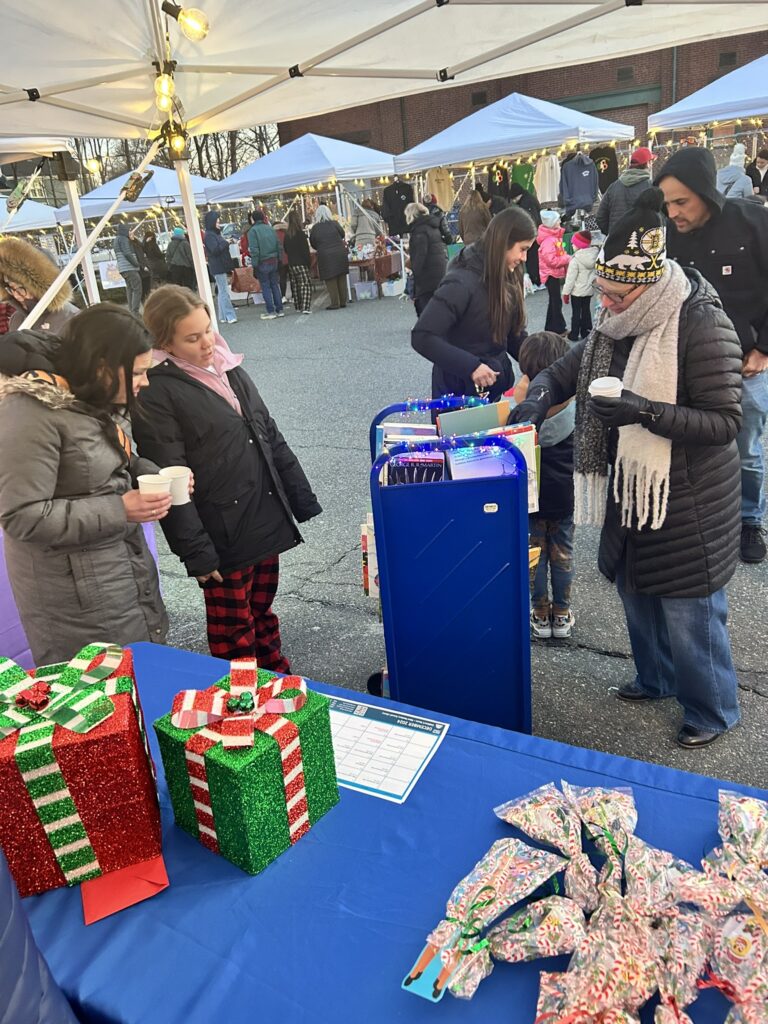 Holiday Market Shoppers